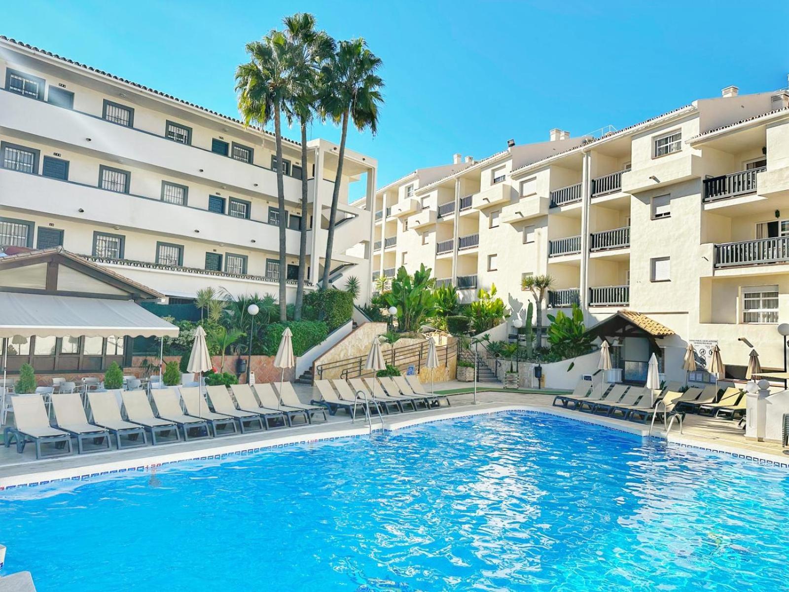Crown Resorts Club Marbella Ла-Кала-де-Міхас Екстер'єр фото