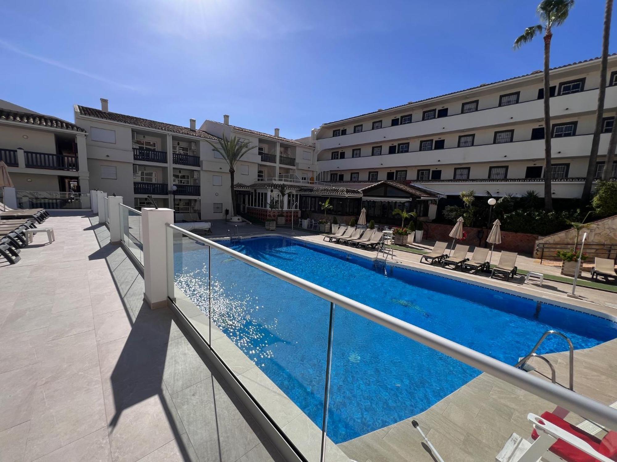 Crown Resorts Club Marbella Ла-Кала-де-Міхас Екстер'єр фото
