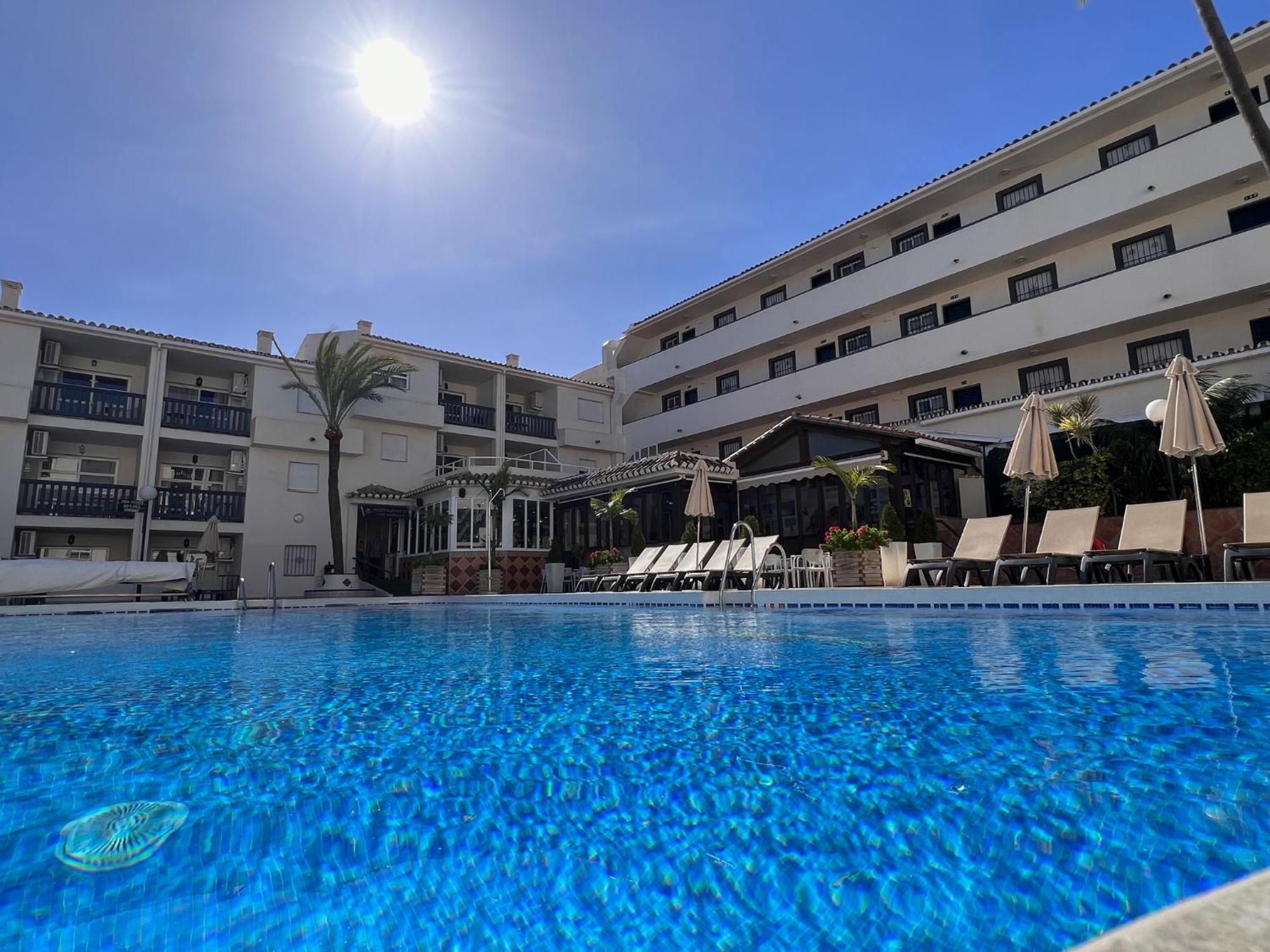 Crown Resorts Club Marbella Ла-Кала-де-Міхас Екстер'єр фото